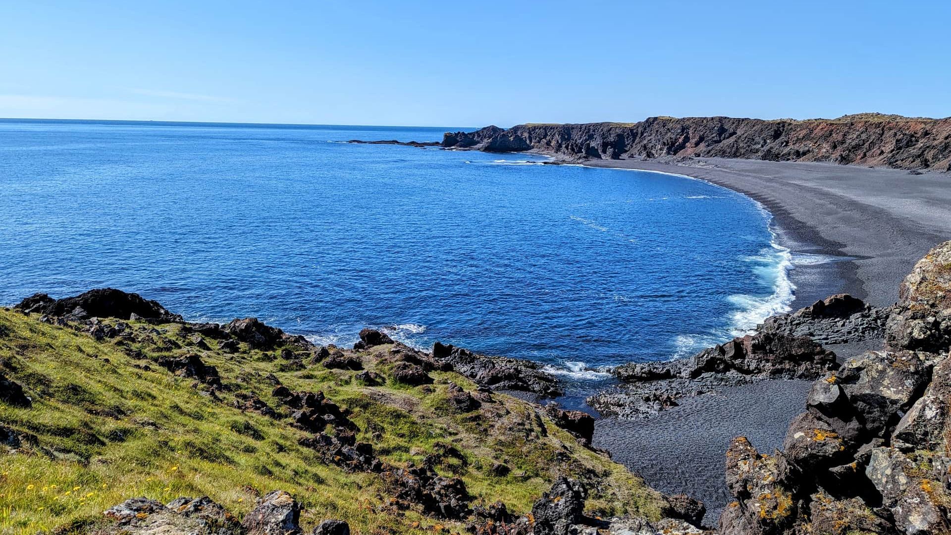 Пляж Дьюпалонссандур