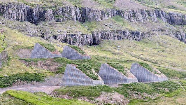 Bjolfur Mountain Avalanche Barriers