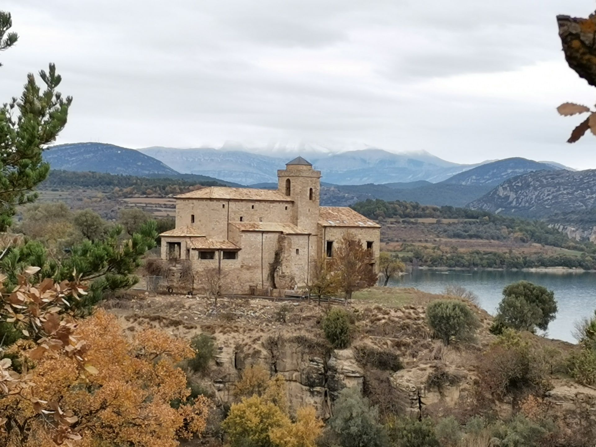 Церква Міпанас