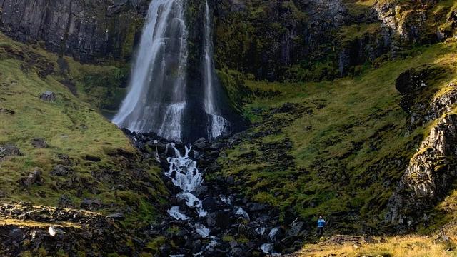 Водопад Байярафосс