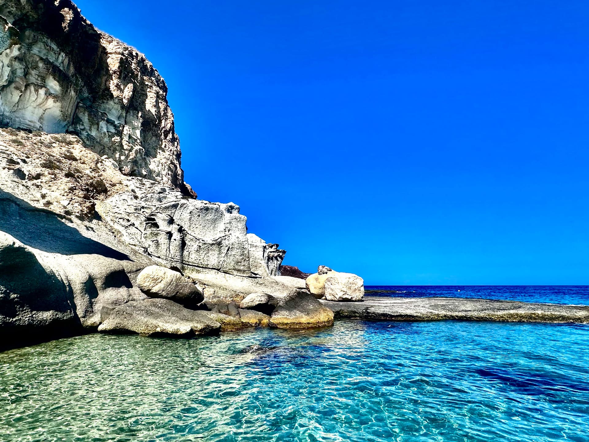 Пляж Кала-де-Енмедіо