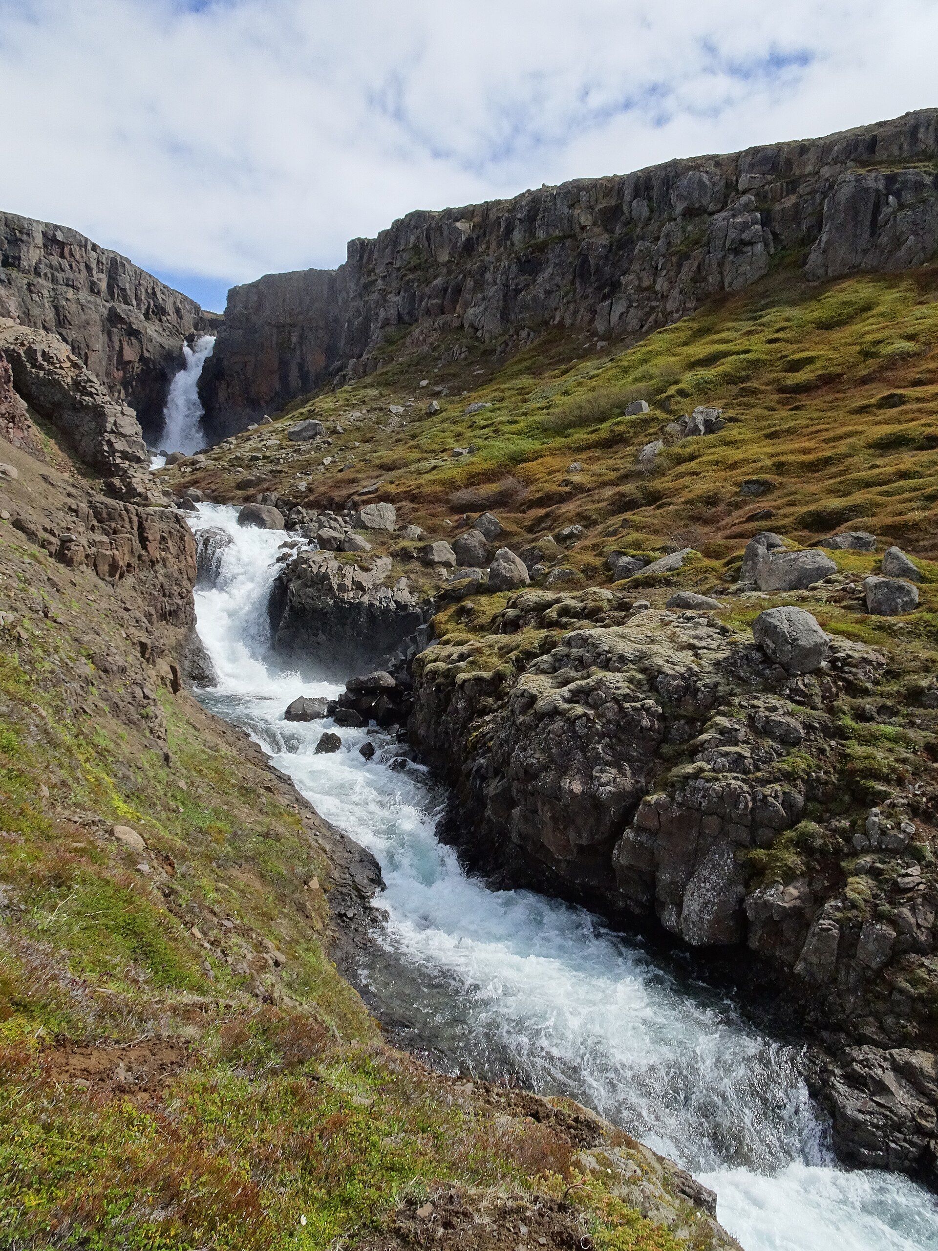 Fardagafoss Waterfall