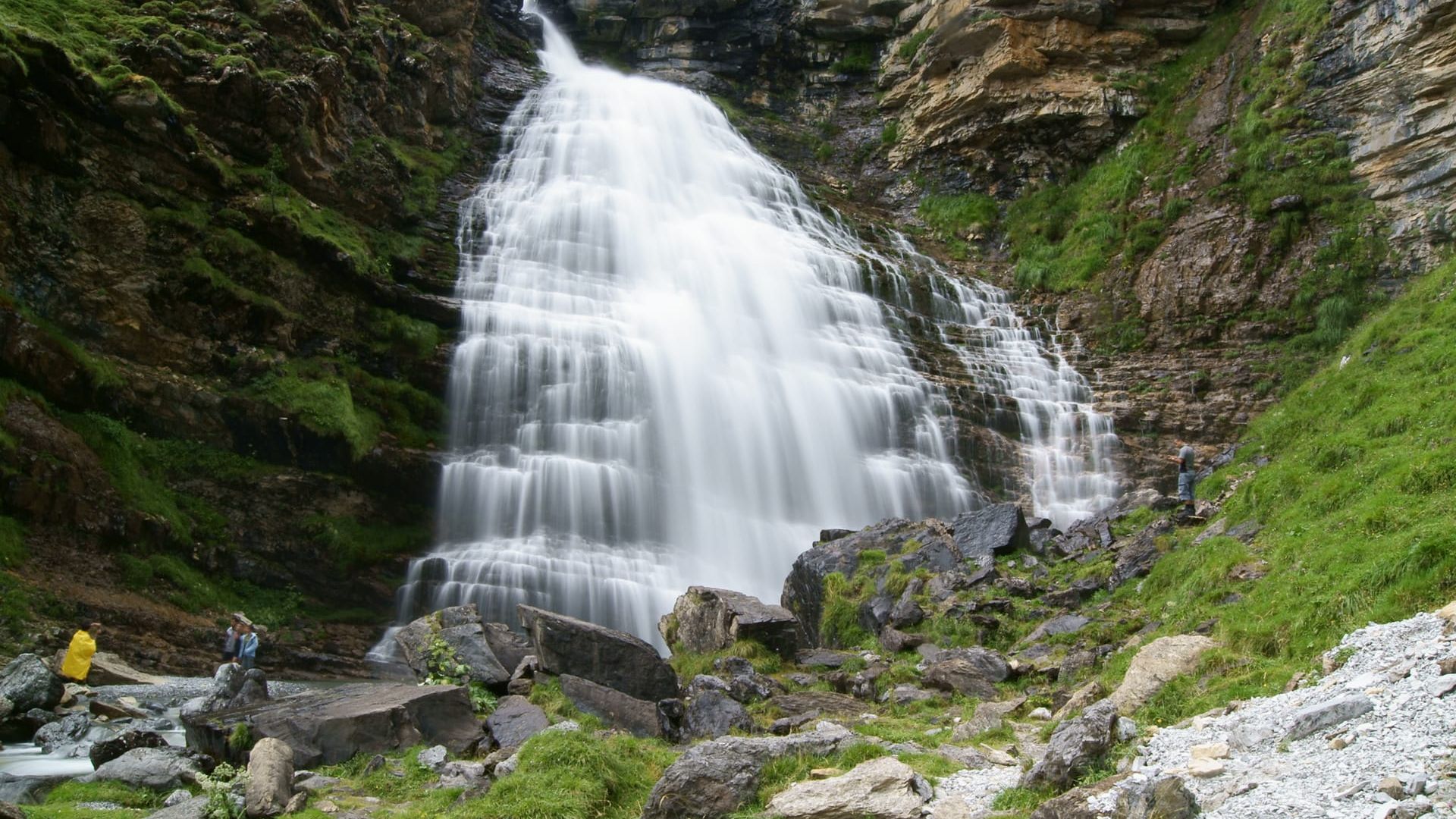 Водопад Кола-де-Кабальо