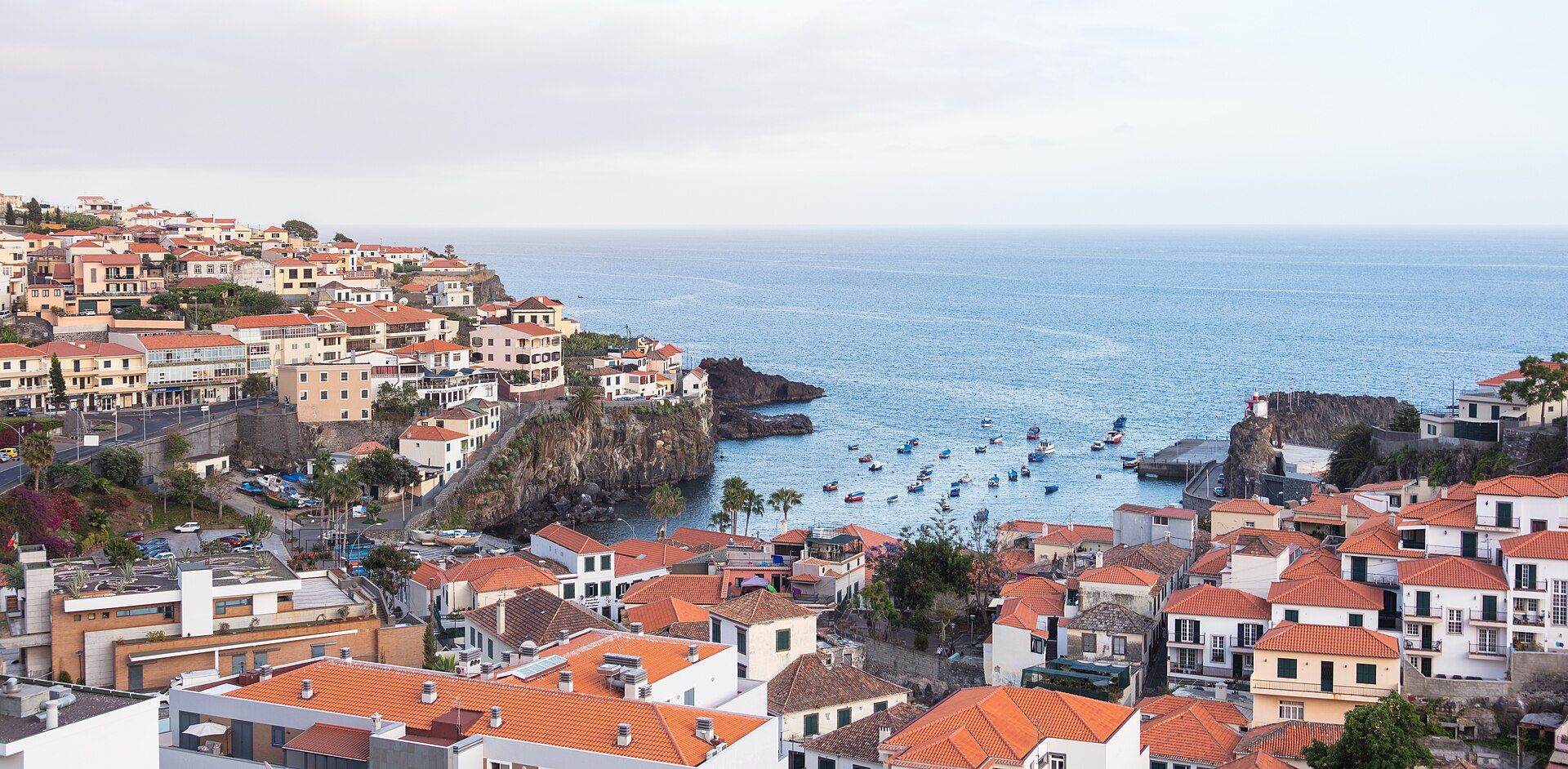 Câmara de Lobos Harbour