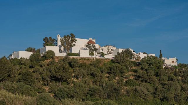 Puig de Missa Hilltop Church