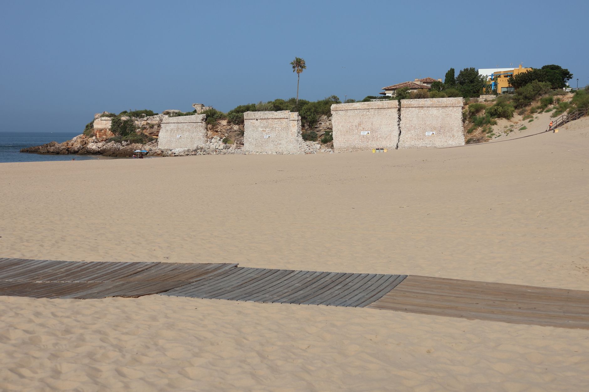Caballete Beach