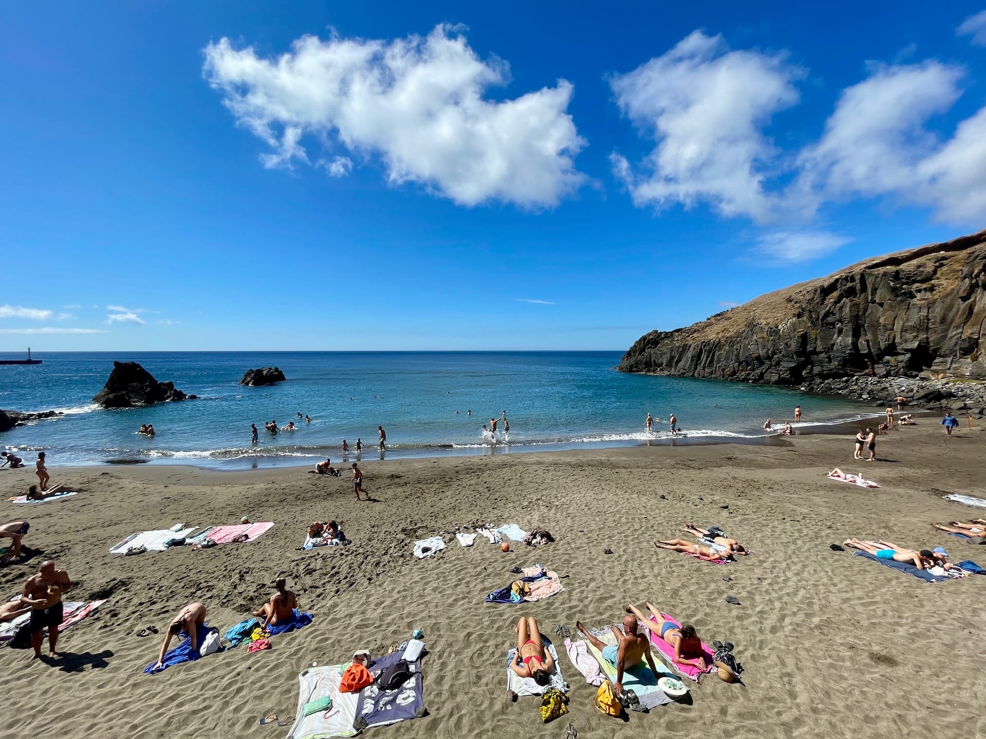 Пляж Прайня-ду-Канішал