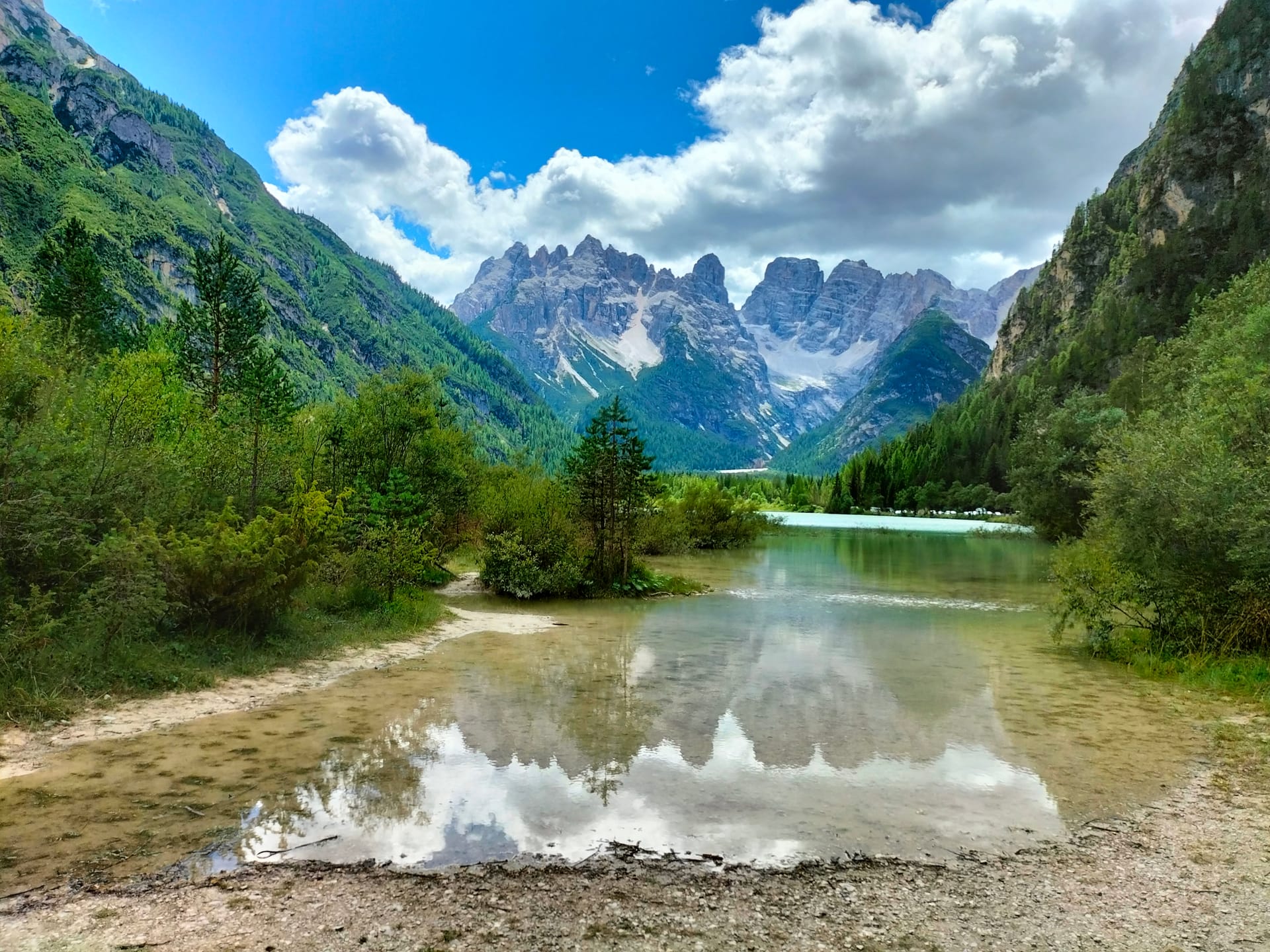 Озеро Ландро