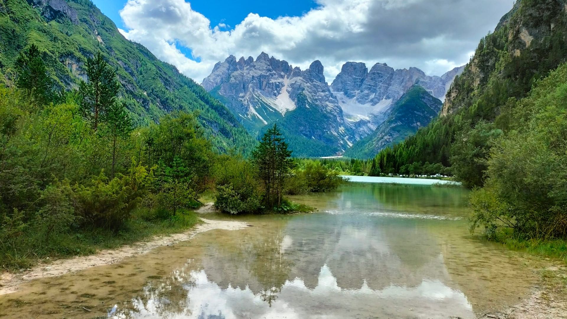 Озеро Ландро