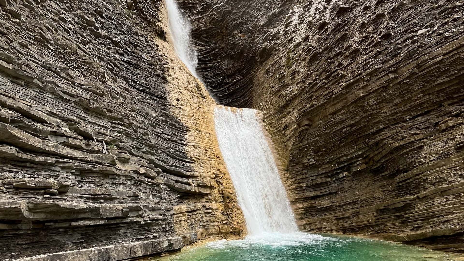 Водоспад Орос-Бахо