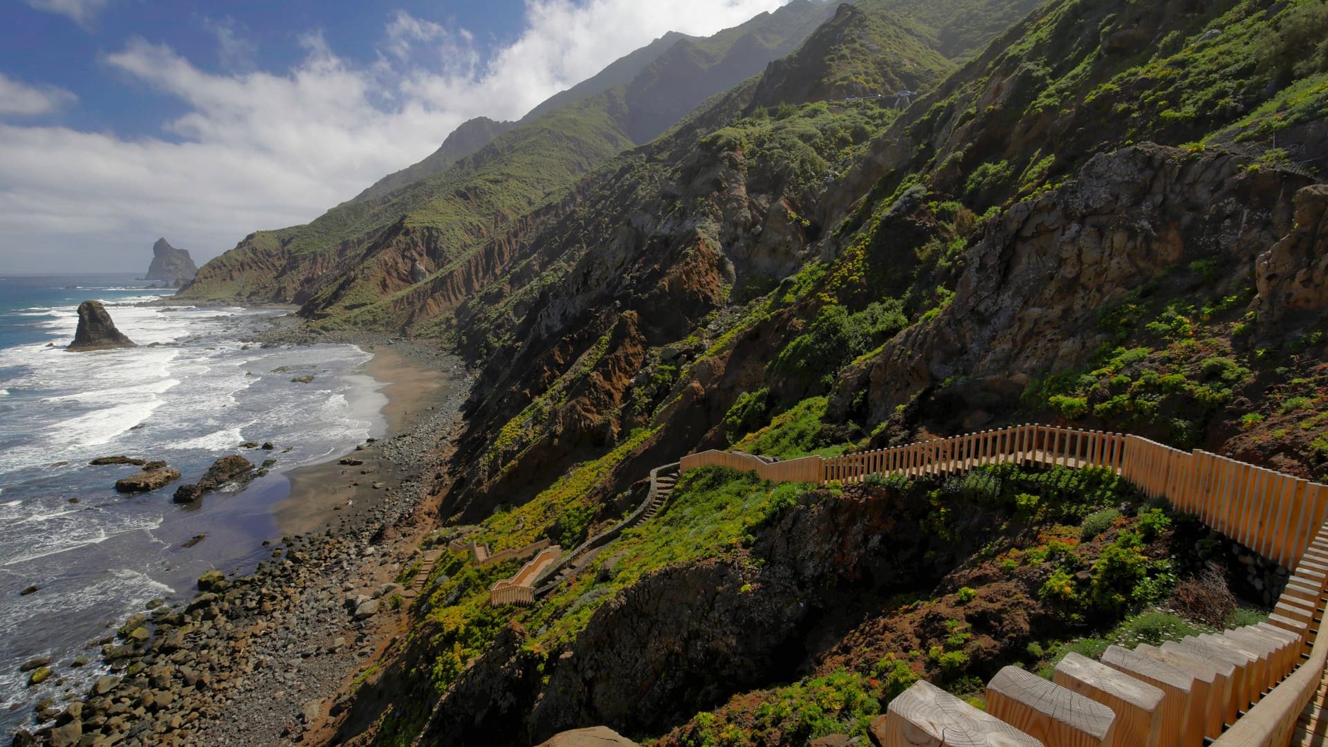 Оглядовий майданчик пляжу Беніхо