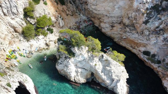 Бухта Ен-Кало