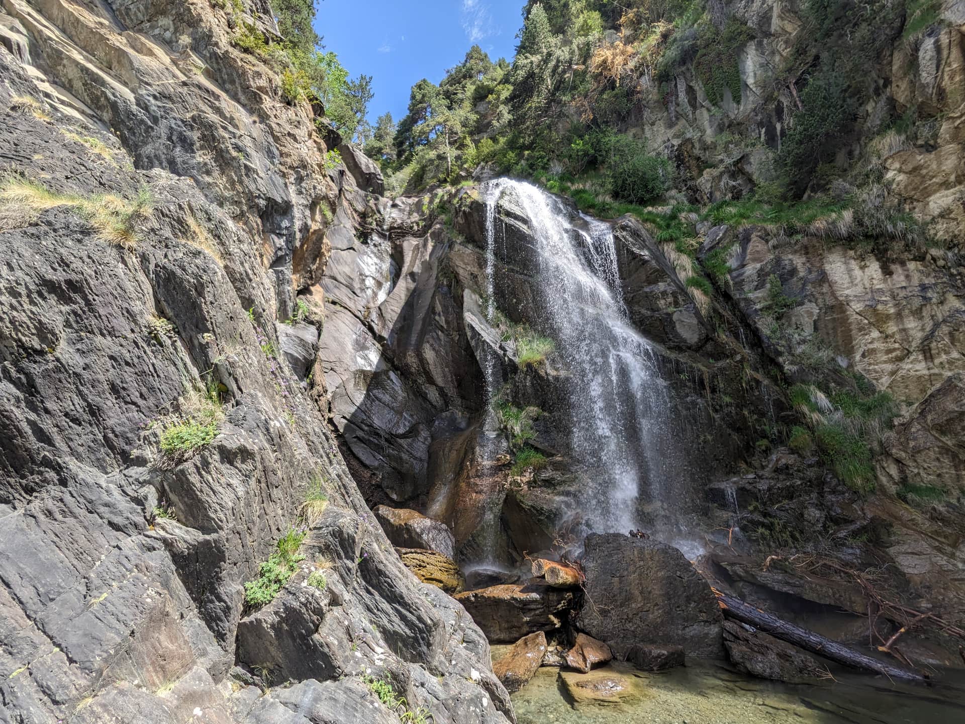 Водопад Сальент