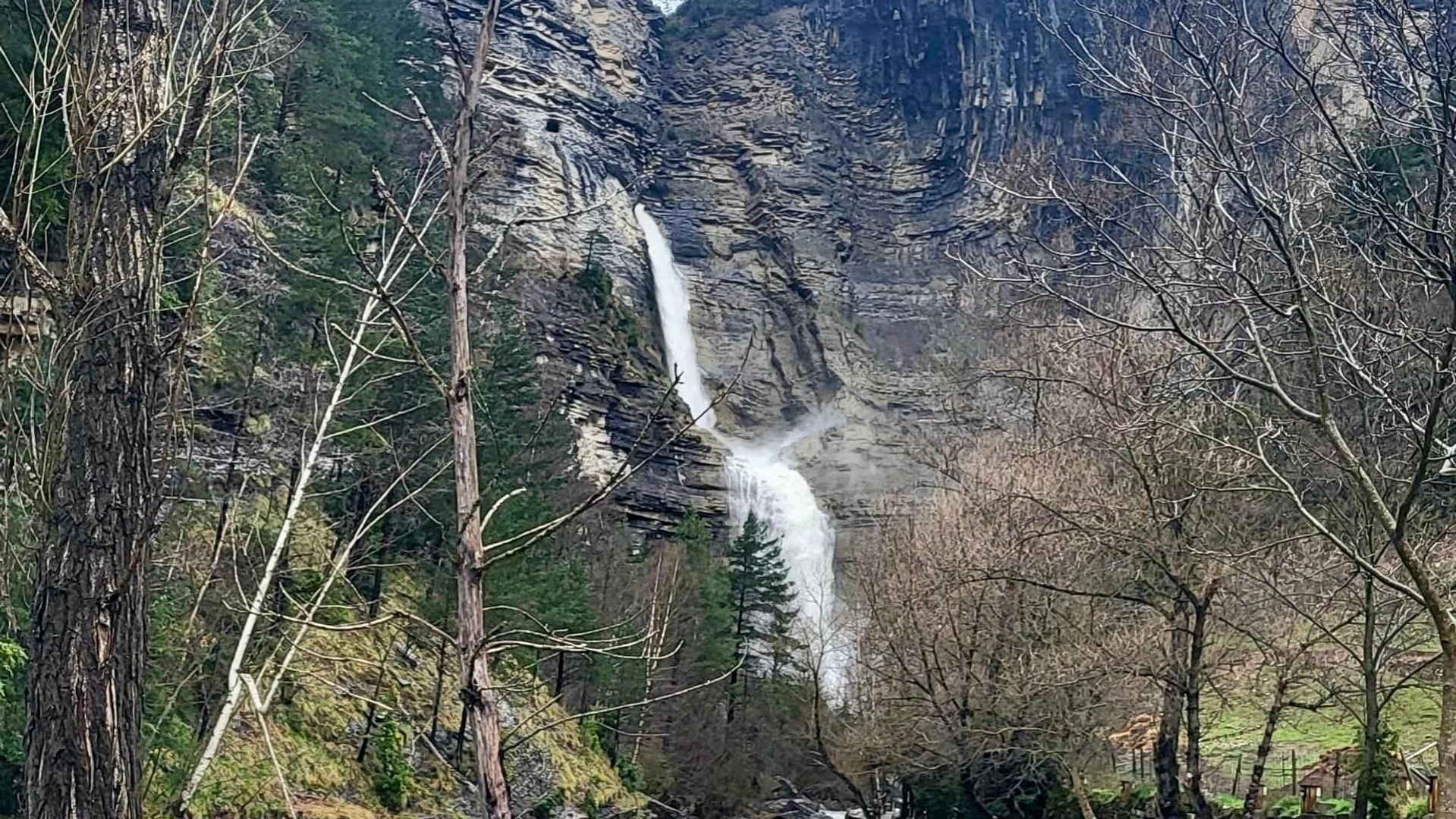Водопад Сорросаль