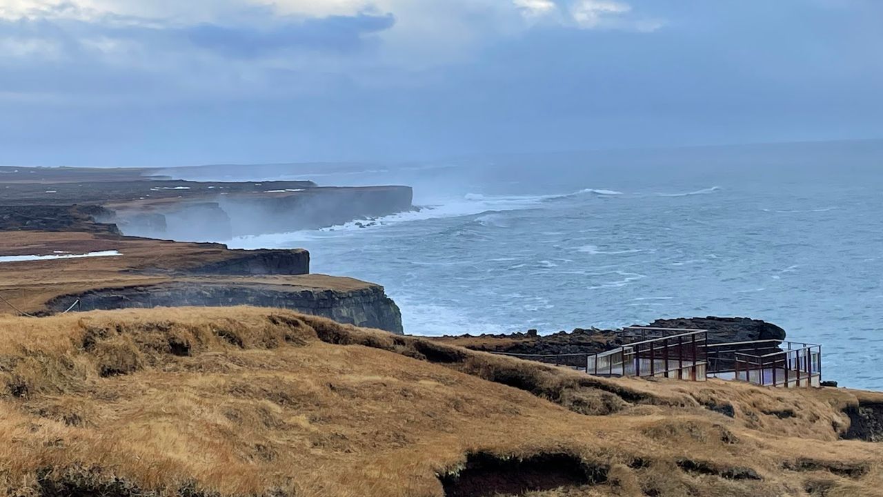 Londrangar View Point