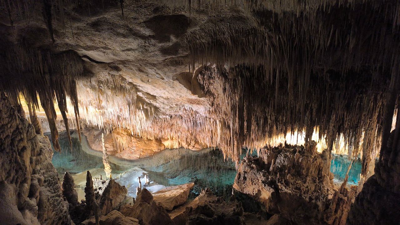 Drach Caves