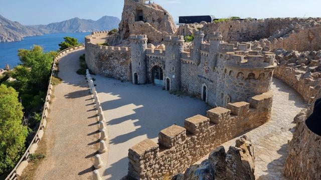 Батарея Кастильитос