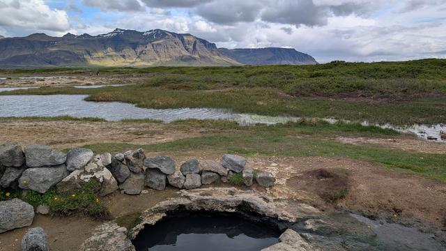Термальне джерело Ландброталауг