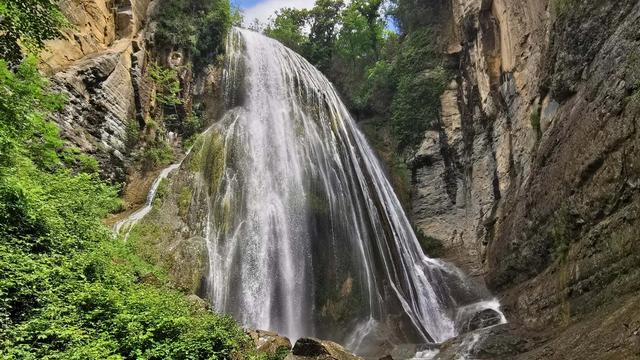 Водопад Салт-дель-Мир