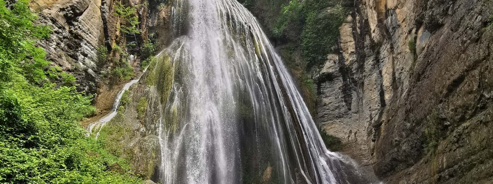 Mir Waterfall