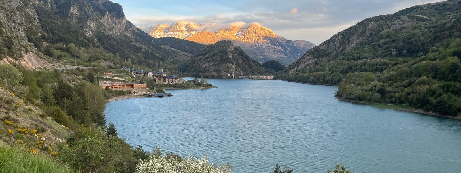 Lanuza Reservoir