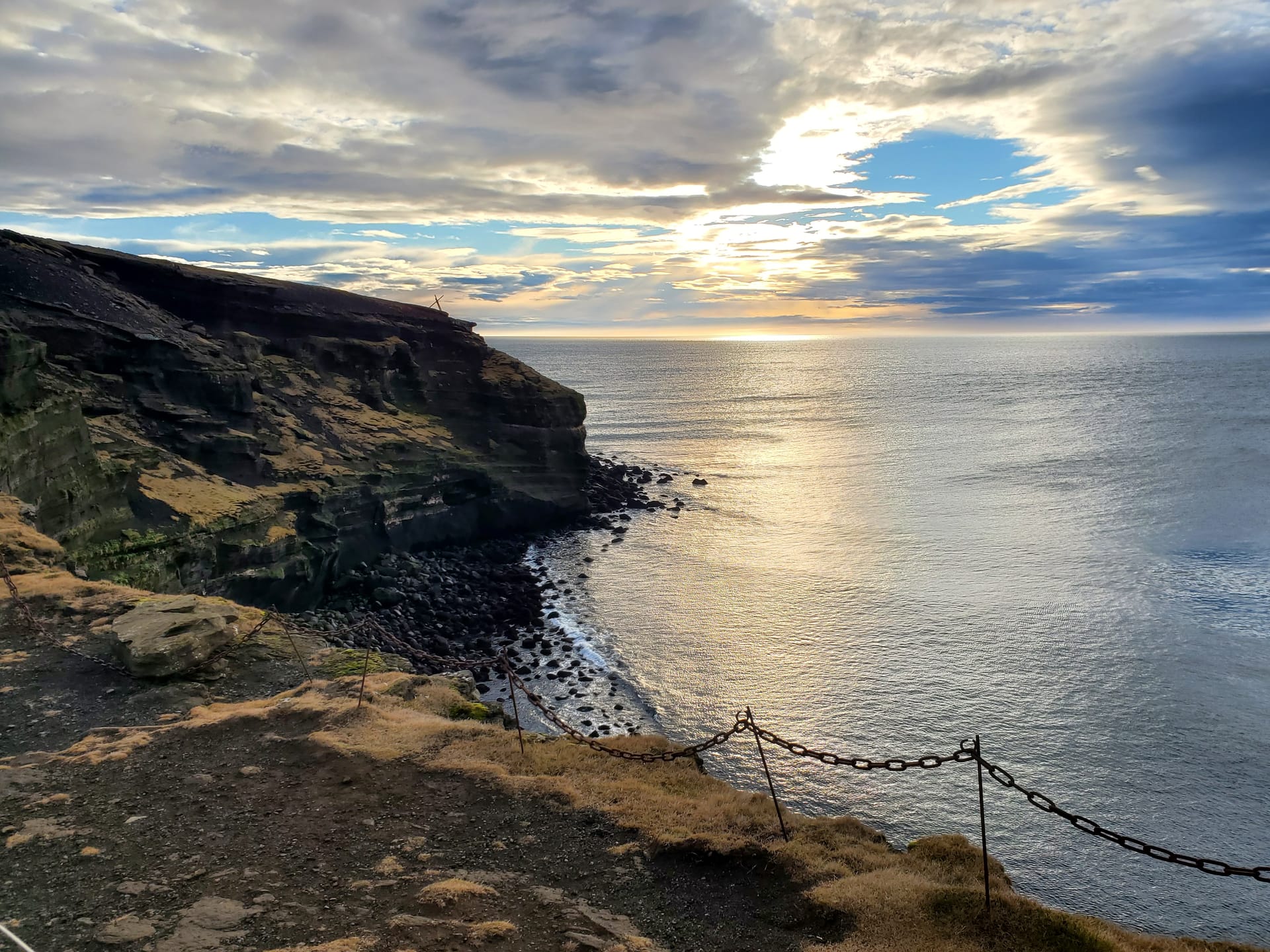 Скелі Крисувикурберг