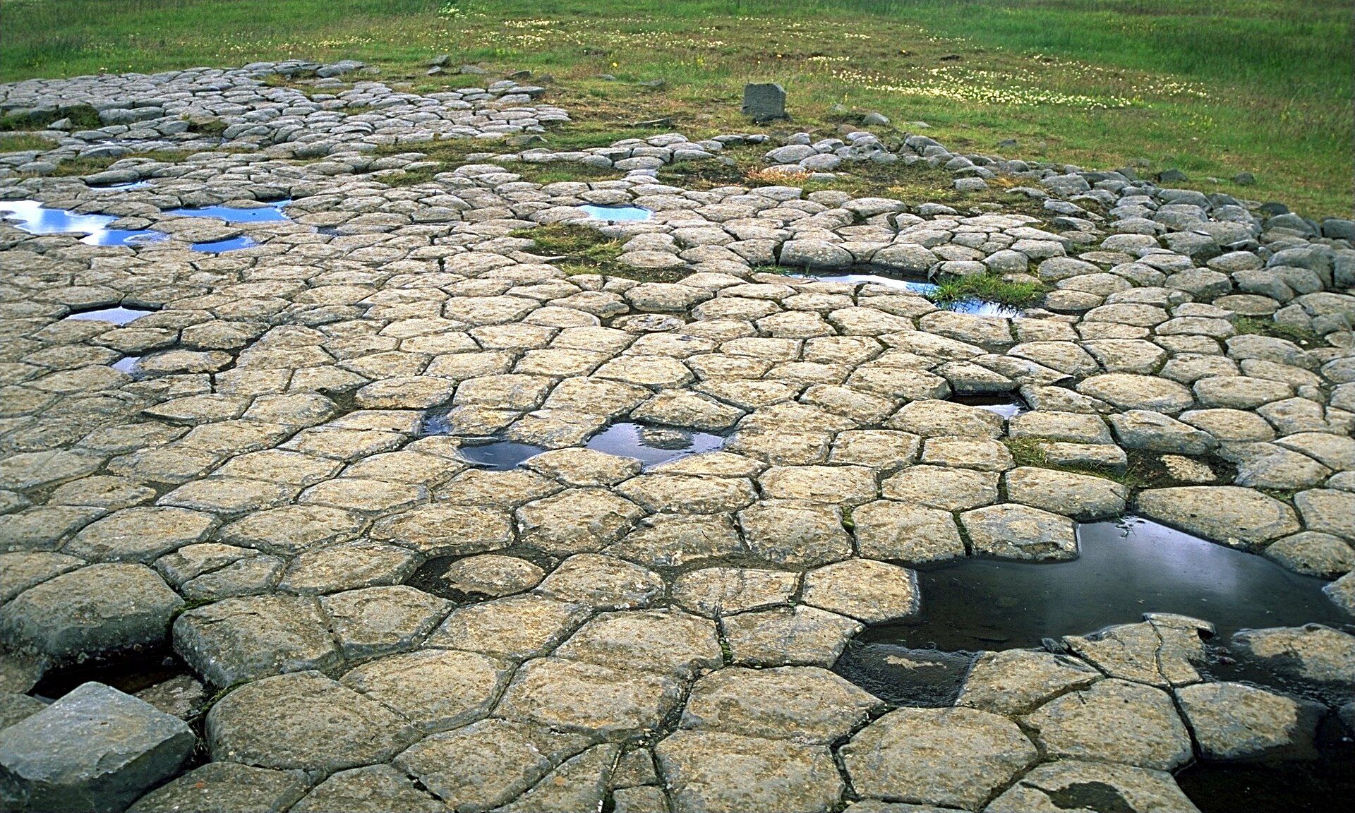 Kirkjugólf (The Church Floor)