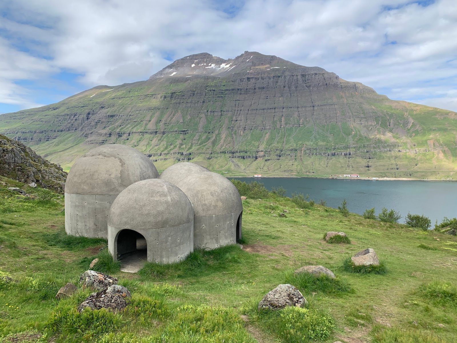 Tvísöngur Sound Sculpture