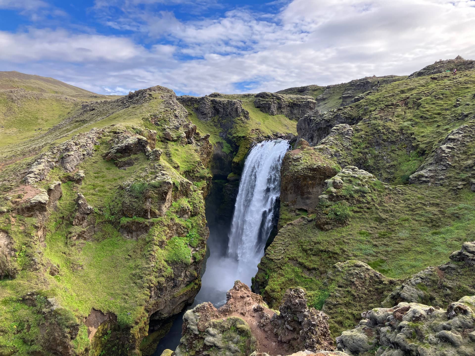 Водопад Скалабреккуфосс