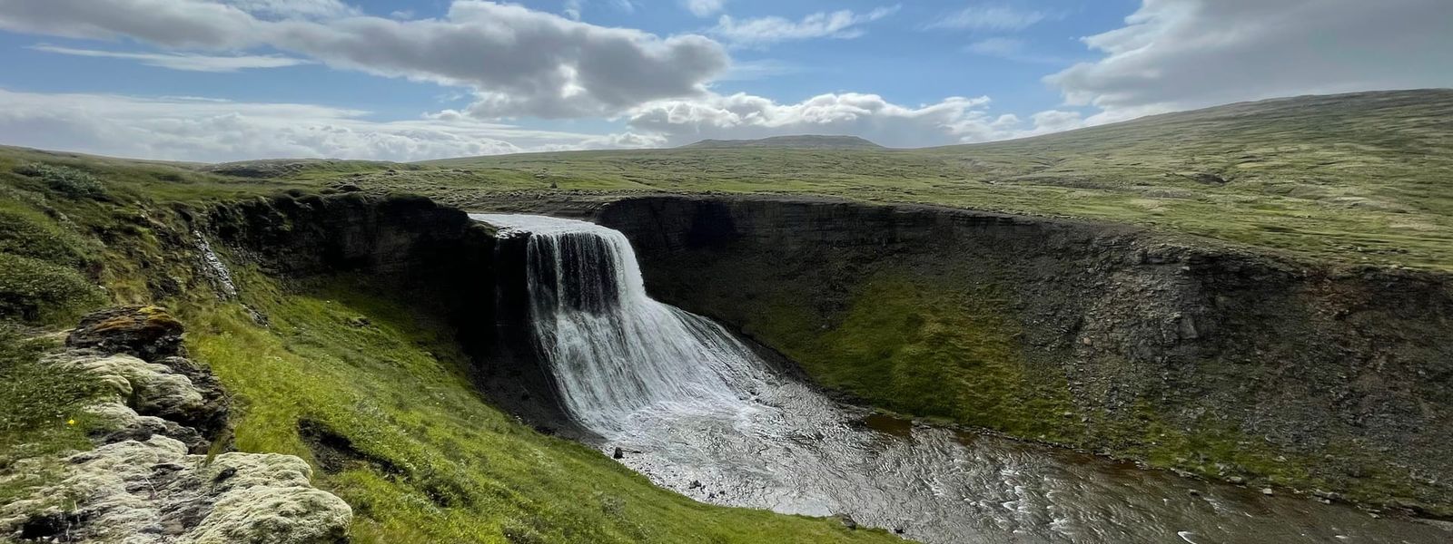 Hvítserkur Waterfall