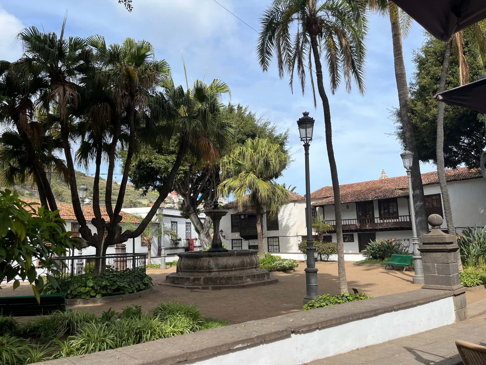 Дом де-лос-Рейес