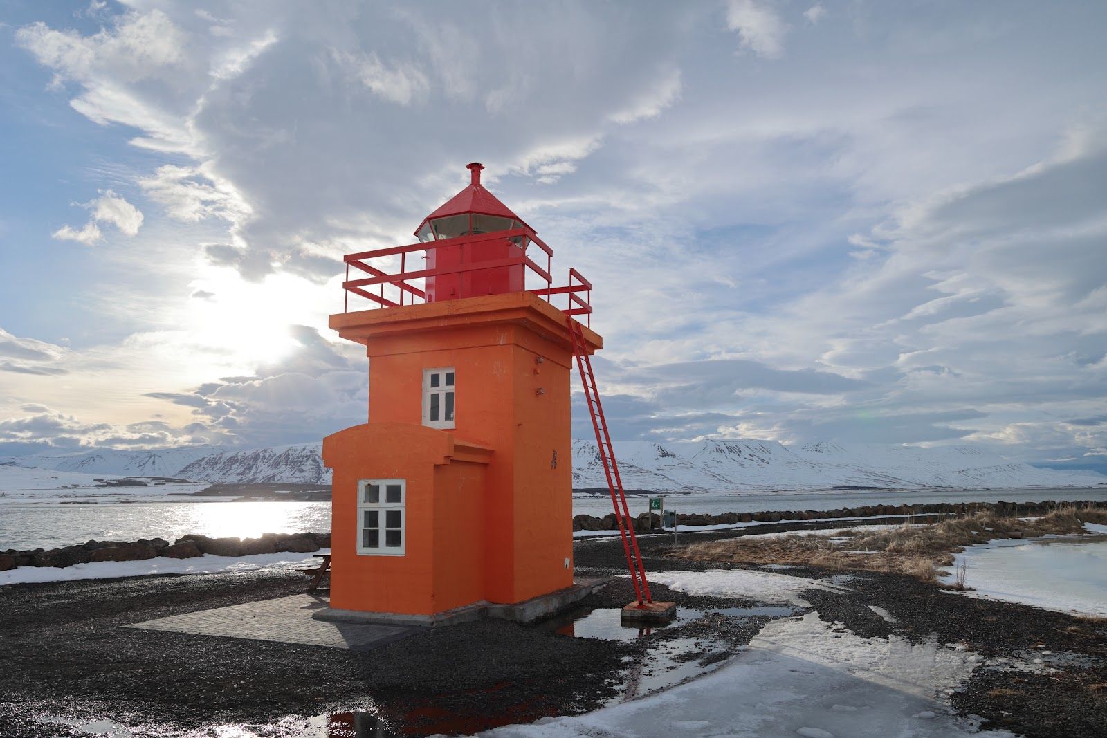 Svalbardseyri Lighthouse