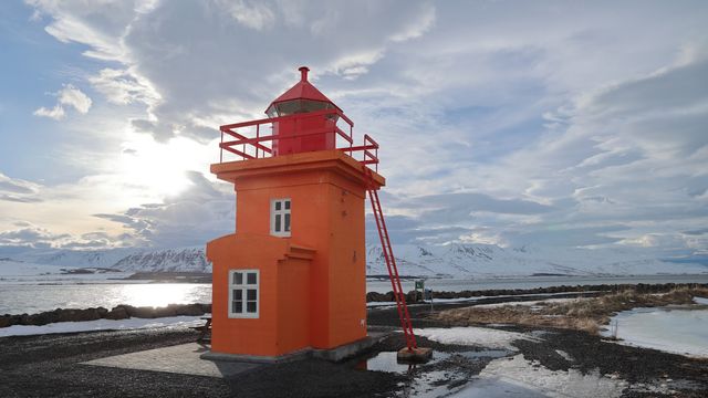 Svalbardseyri Lighthouse