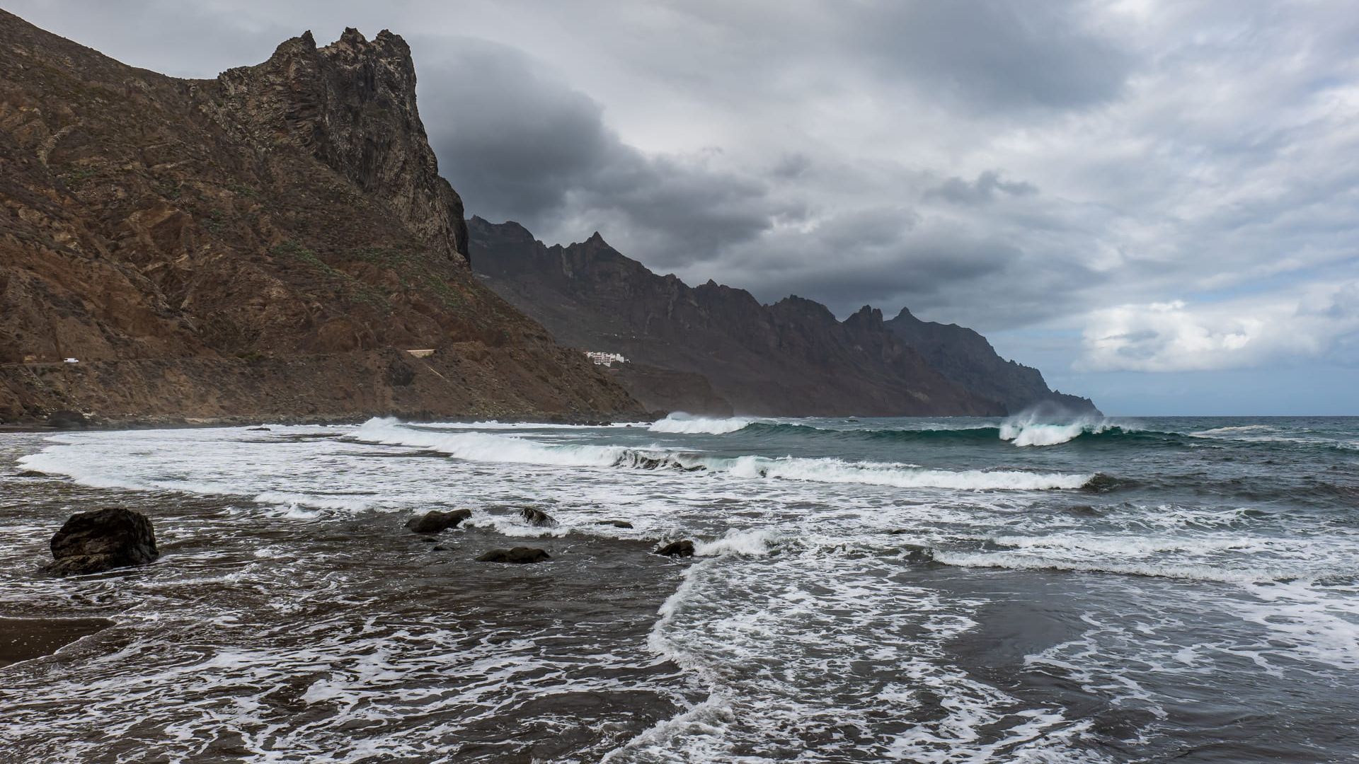 Пляж Роке-де-лас-Бодегас