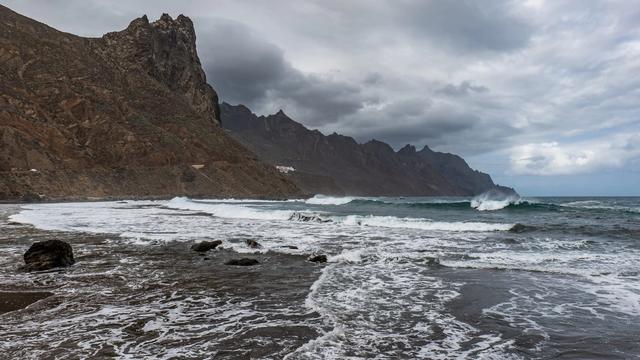 Пляж Роке-де-лас-Бодегас
