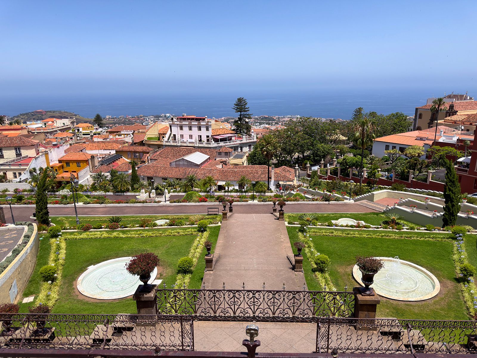 Quinta Roja Gardens