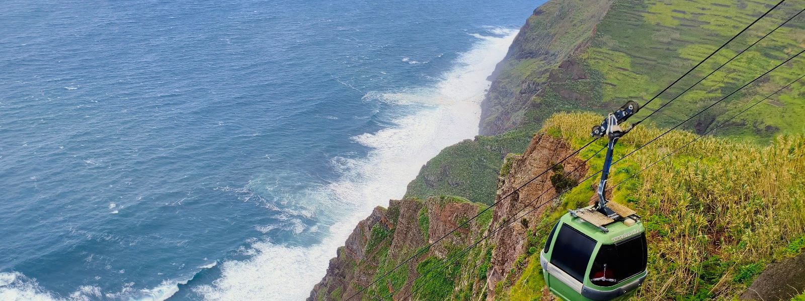 Teleférico das Achadas da Cruz