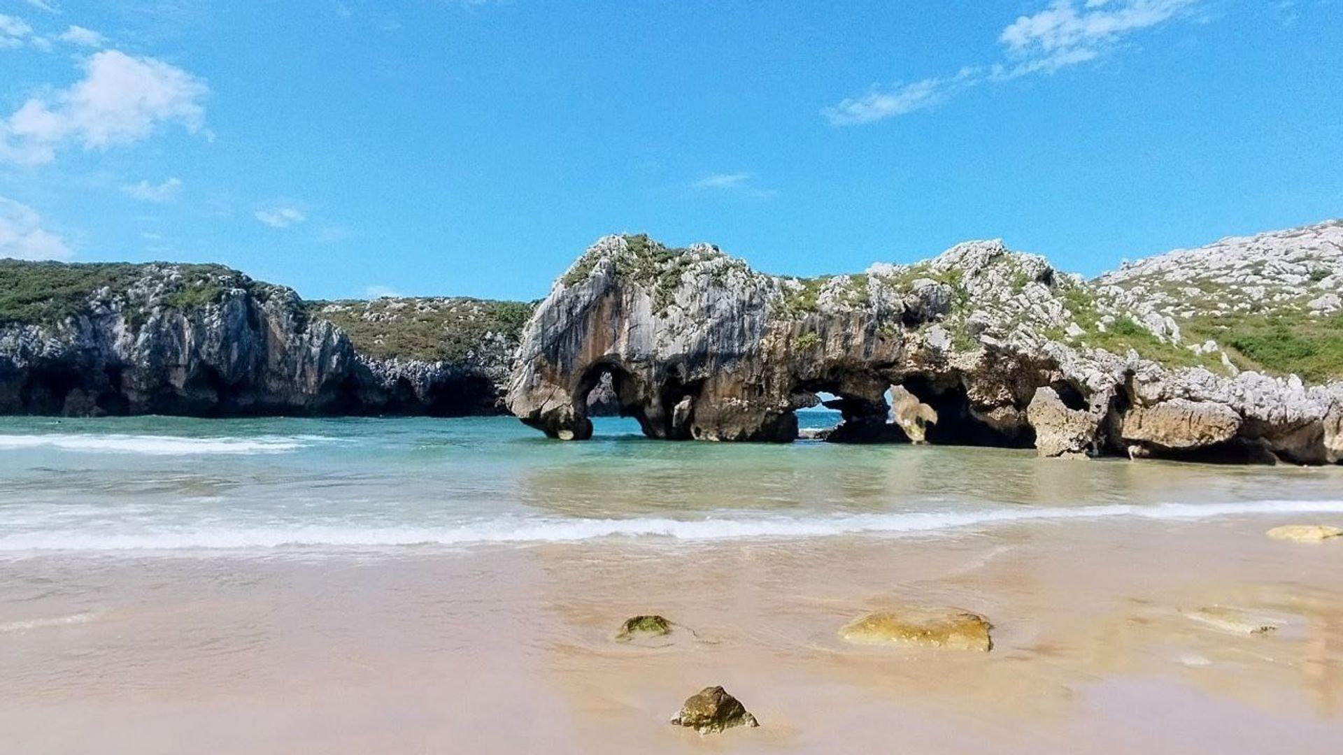 Пляж Куевас-дель-Мар