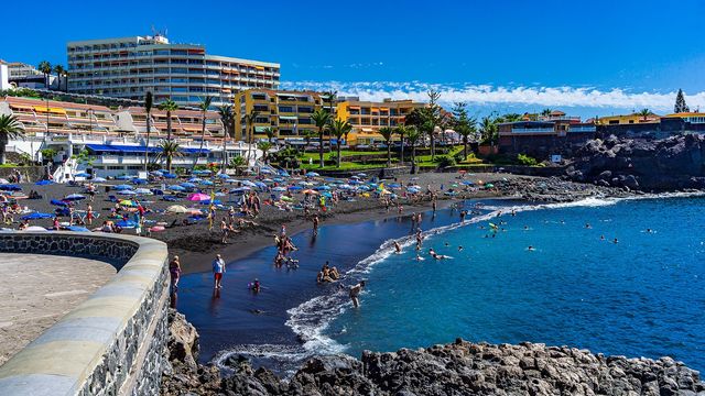 La Arena Beach