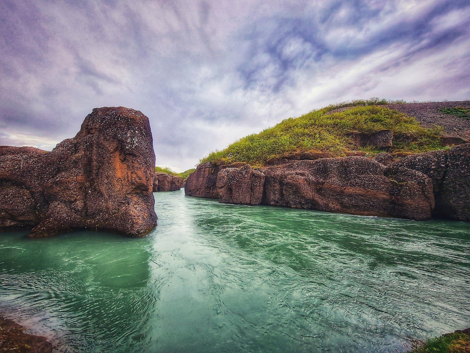 Bruarhlod Gorge