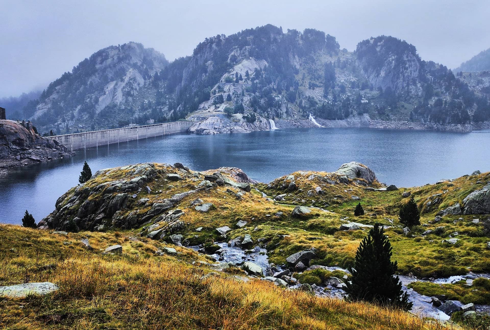 Піший маршрут озерами Коломерс