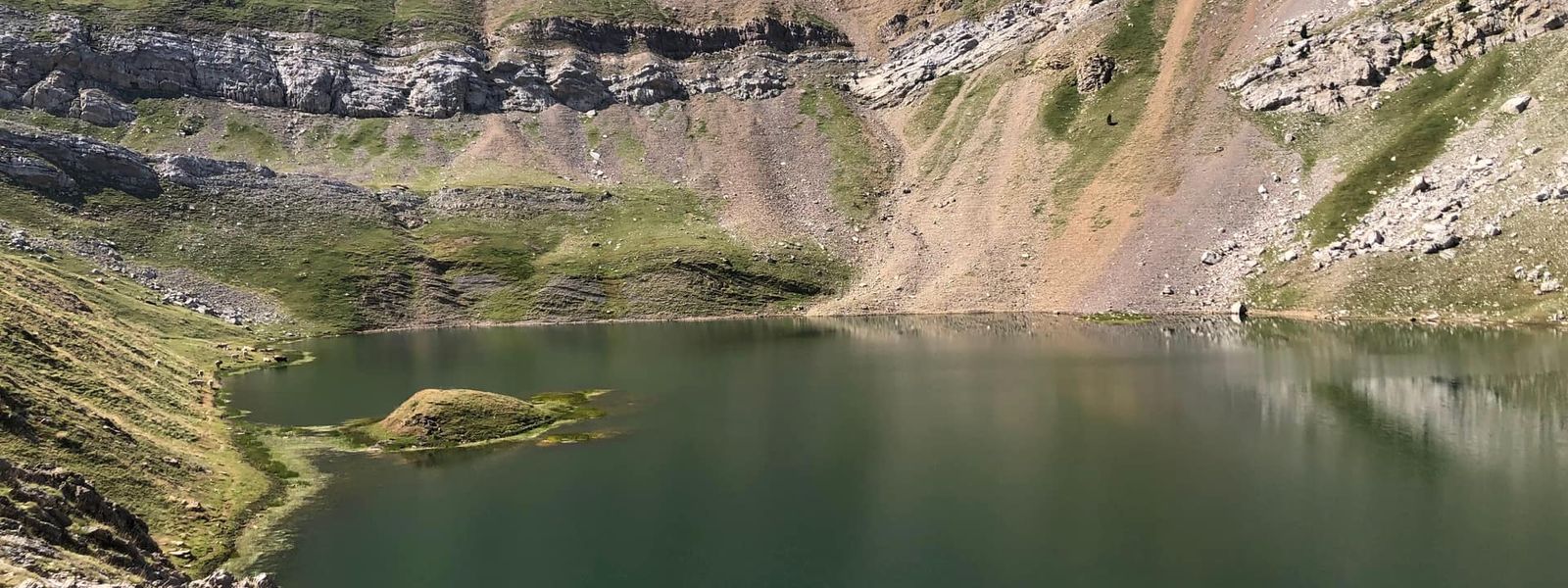 Asnos Lake