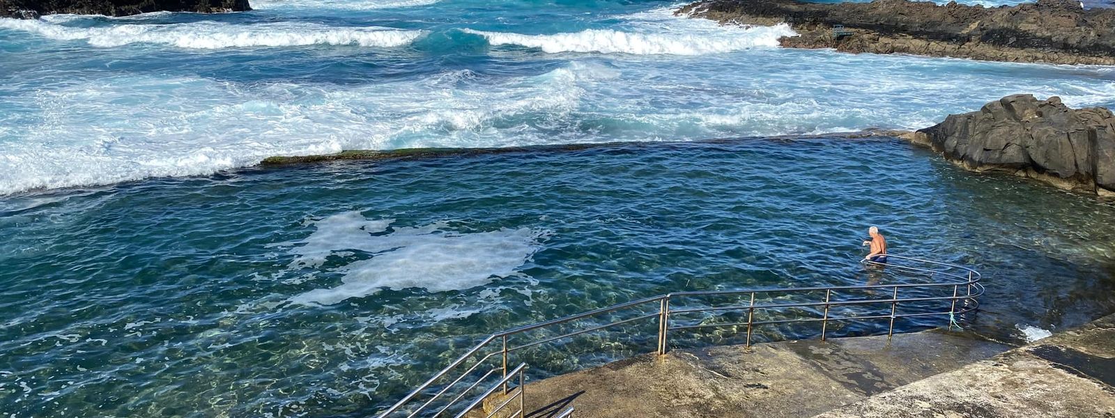 El Pris Beach and Natural Pool