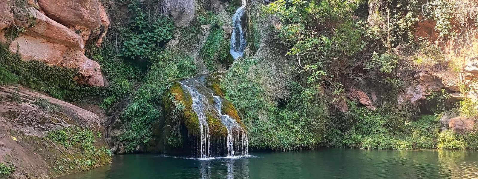 Niu de l'Aliga Waterfall