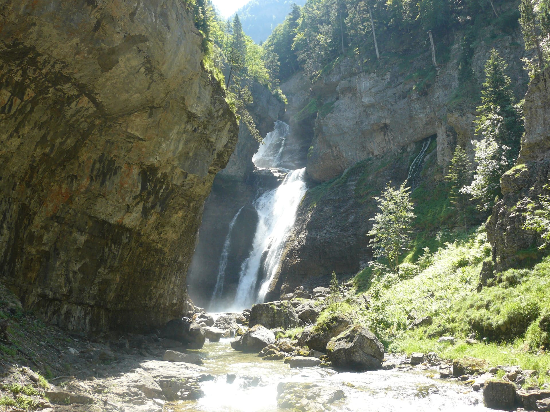 Водопад Эстречо