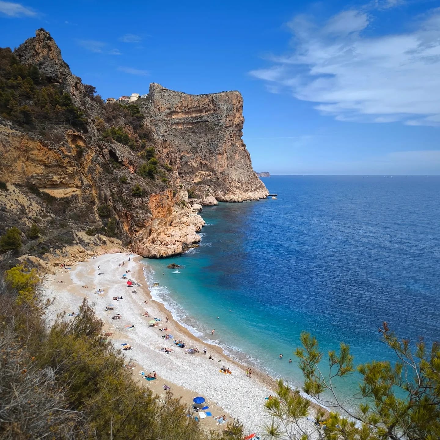 Пляж Кала-дель-Морайг