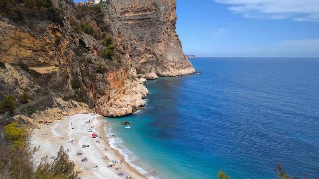 Пляж Кала-дель-Морайг