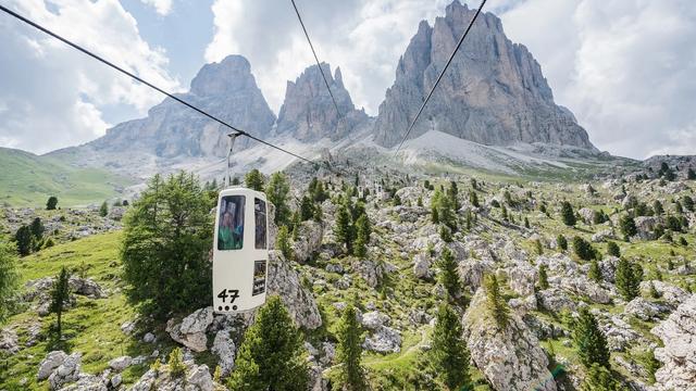 Forcella del Sassolungo Cabinovia - Gondelbahn