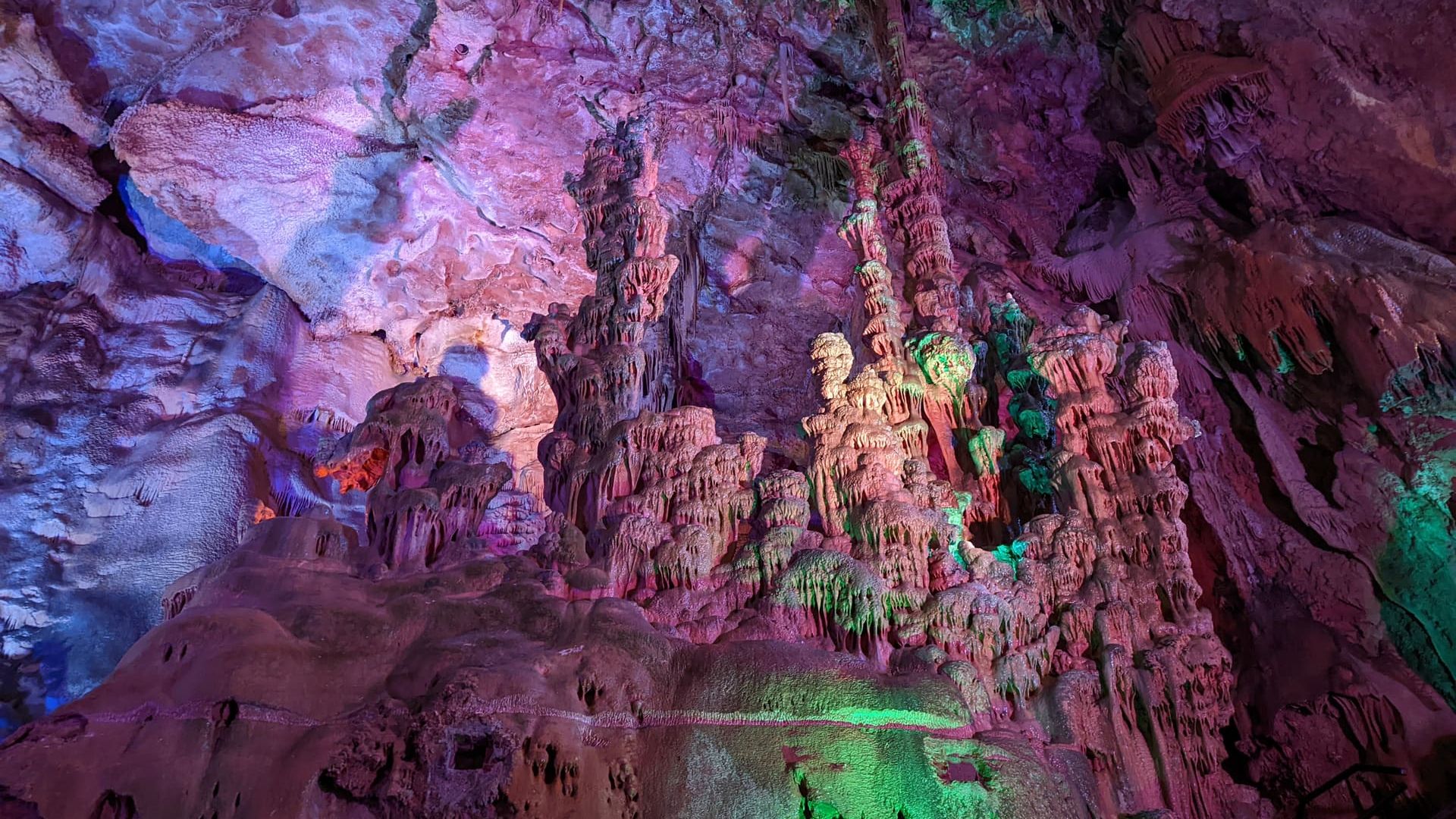 Печери Канелобре