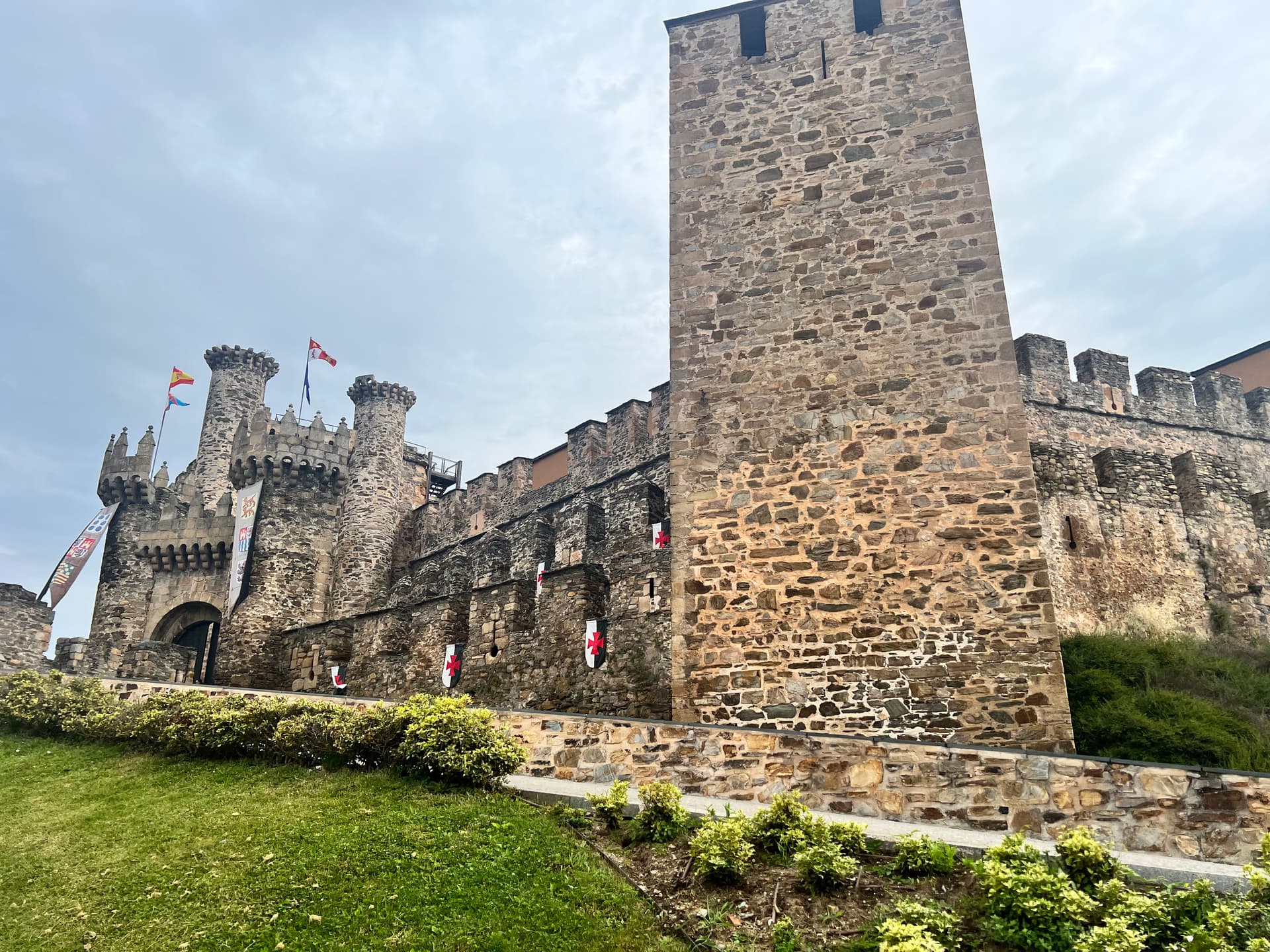 Замок тамплієрів у Понферраді